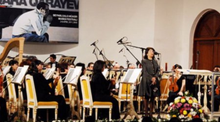 Qara Qarayev "VI Müasir Musiqi Festivalı" başladı