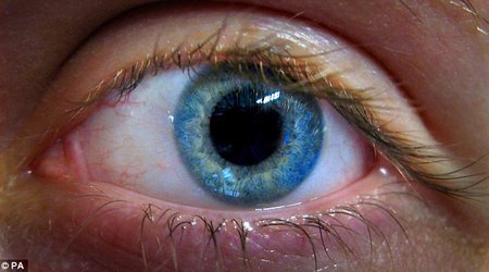 Why DOES your sight get worse with age?