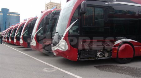 Bakının yeni avtobusları - Fotolar