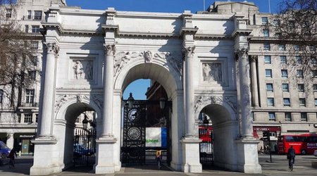 Marble Arch: edamların icra olunduğu tarixi yer - REPORTAJ