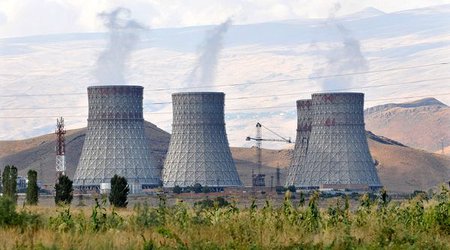 Armenia agrees on Russian plan to keep nuclear plant alive
