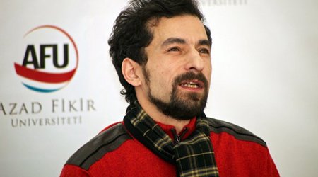 Azərbaycanlıların “türkiyəcə” danışmaq və yazmaq sevgisi