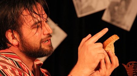 "YUĞ" Teatrında yeni tamaşa