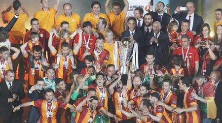 "Qalatasaray" kubokuna qovuşdu