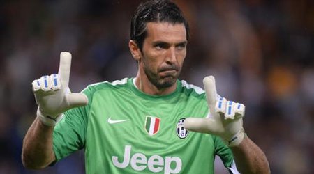 "Messi bu dünyadan olmadan canlıdır" – Buffon