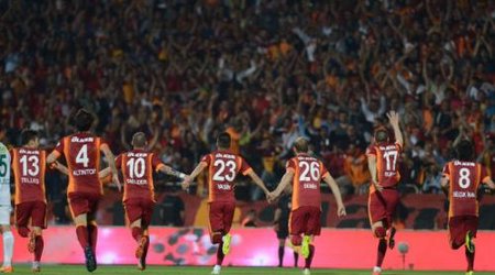 "Qalatasaray"dan "qızıl dubl"
