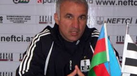 Neftçi" klubunun baş məşqçisi istefaya göndərildi