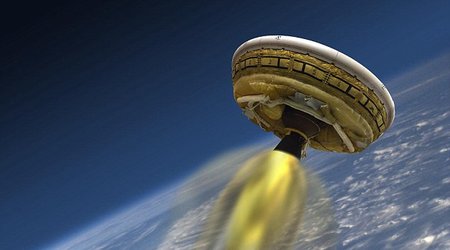Nasa launches radical 'flying saucer' that could help people land on Mars in 2035