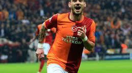 Sneyder "Qalatasaray"da qalır