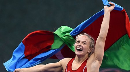 Associated Press: Mariya Stadnik və baldızının fərqli taleyi