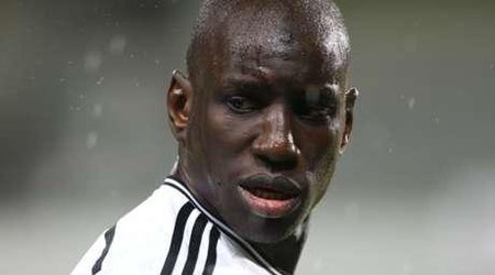 Demba Ba “Beşiktaş”dan gedir