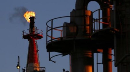 Oil prices stabilize after massive sell-off