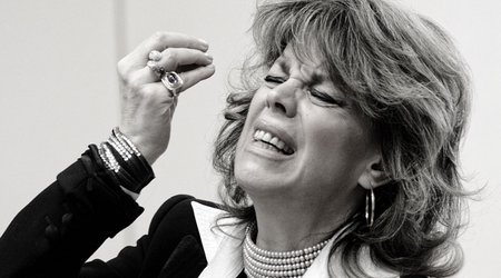Azerbaijan blacklists Russian opera singer over illegal visit to Karabakh