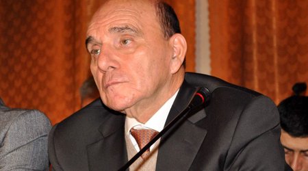 Azerbaijan questions moves to "pre-judge" November elections