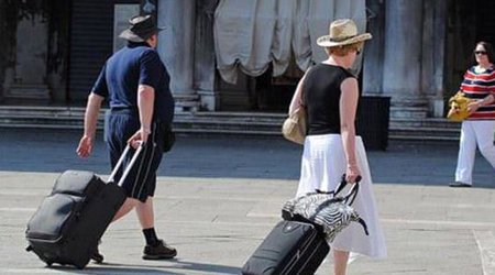 "Bakı-2015"də nə qədər turist gəlib? - VİDEO