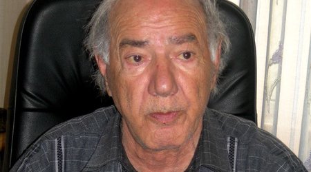 Sabir Əhmədlinin oğlu atasının yubileyinə kitab həsr etdi