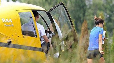 Məşhur futbolçunun xanımı çörək almağa helikopterlə getdi