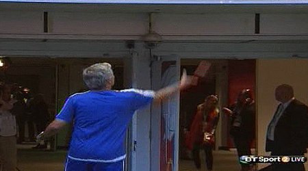 Mourinho throws his Community Shield runners-up medal to a young Arsenal fan