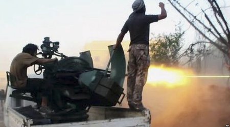 Syria conflict: US fighter plan criticised by key rebel