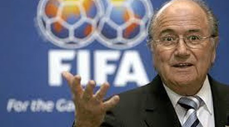 Blatter: "Mən vicdanlı və dürüst insanam"