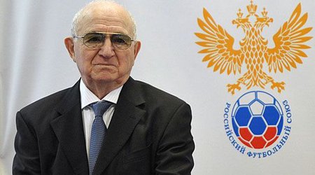 Симонян: Азербайджан обязан разрешить въезд в страну Мхитаряну