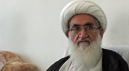 Iran's grand ayatollah Hamedani visits Azerbaijan