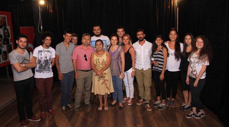 Gənc Tamaşaçılar Teatrının aktyoru mükafatlandırıldı - Fotolar