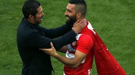 ​Arda Turan: "Ölkəmdə hər gün ocaqlar sönür"