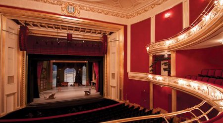 "Azərbaycanda yeni teatr binaları inşa olunacaq"