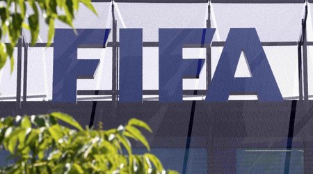 Дело о коррупции в ФИФА ширится