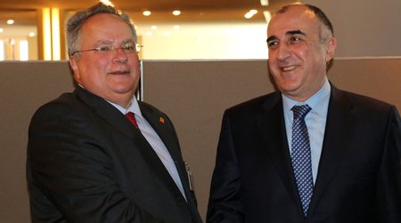 Глава МИД Греции едет в Азербайджан