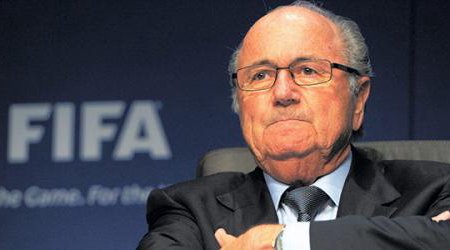 Blatter ittihamları rədd etdi