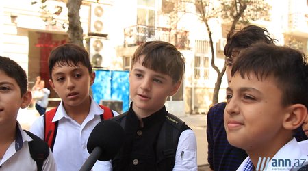 QƏFİL SUAL: İlk müəlliminizi necə xatırlayırsınız? - ANN.TV