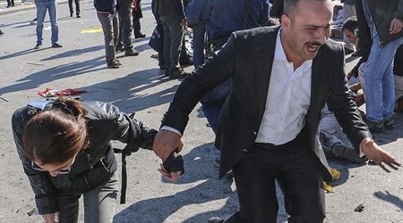 Ankarada baş verən terror aktı nəticəsində 47 nəfər ölüb - Fotolar