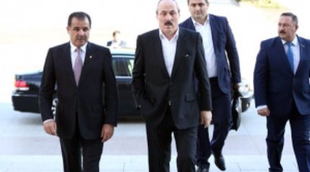 Dağıstan prezidenti Azərbaycana müalicəyə gəlib - FOTOSESSİYA