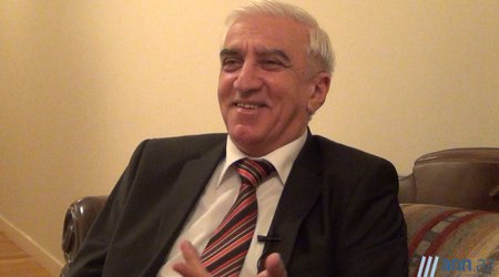 İlham Namiq Kamal: "Şöhrət iki saat ərzində itiriləsi bir şeydir" - ANN.TV