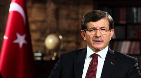 Davudoğlu: "Məndə İŞİD-ə dəstək verəcək sima varmı?" - Video
