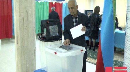 Gəncədə 1642 müşahidəçi seçki prosesini müşahidə edir - Fotolar