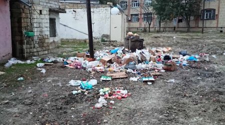 Uşaqlarımızın Bakıdakı oyun meydançaları - FOTOLAR