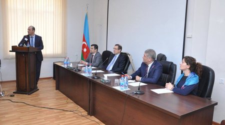 Fransanın Sofiya-Antipolis Universitetinin professoru ADU-da oldu - Fotolar