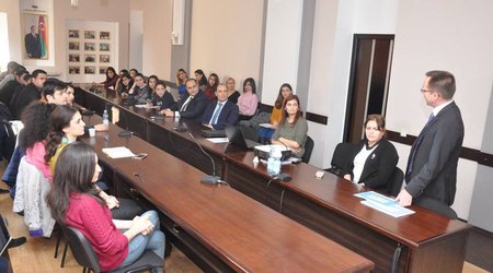 Səfir “Norveçin siyasi sistemi” mövzusunda mühazirə oxudu - Fotolar