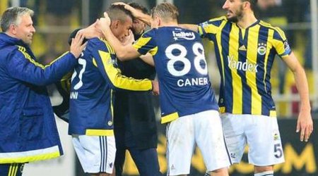 Türkiyə superliqasında lider yenə dəyişdi