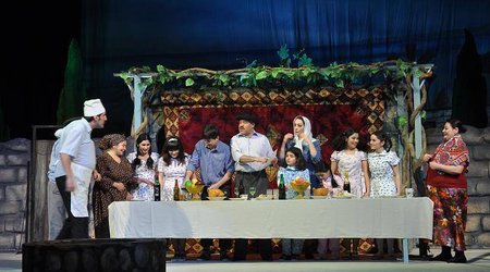 Gənc Tamaşaçılar Teatrının 3 aylıq repertuar planı təsdiqləndi - FOTOLAR