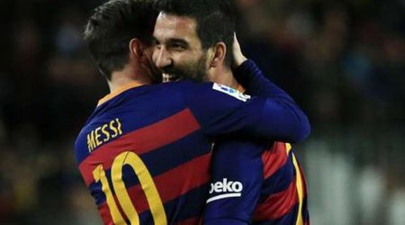 Arda Turan "Barselona"da ilk matçına çıxdı