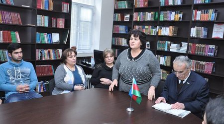ADU-da “20 Yanvar-Azadlığa gedən zirvə” mövzusunda dəyirmi masa keçirildi