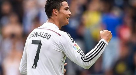Ronaldo qadağanı pozdu
