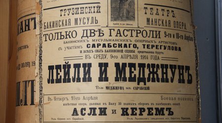 Teatr muzeyindən boylanan - FOTOLAR