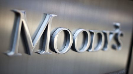 Moody's: Downgrade of Azerbaijan is credit negative for SOCAR