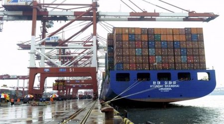Urgent action needed to boost flagging global growth