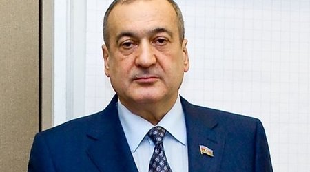 Депутат призвал ликвидировать столичные рынки